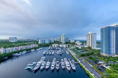 19500 Turnberry Way Aventura FL 33180
