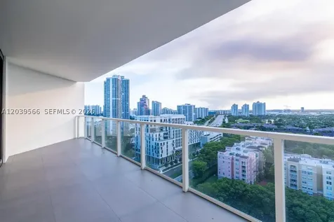 19500 Turnberry Way Aventura FL 33180