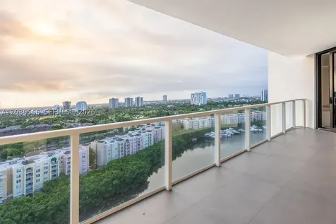 19500 Turnberry Way Aventura FL 33180