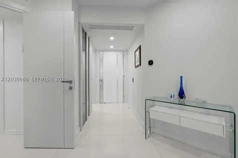 19500 Turnberry Way Aventura FL 33180