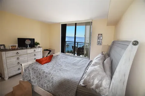 540 Brickell Key Drive Miami FL 33131