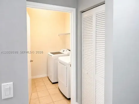 8090 S Aragon Boulevard Sunrise FL 33322