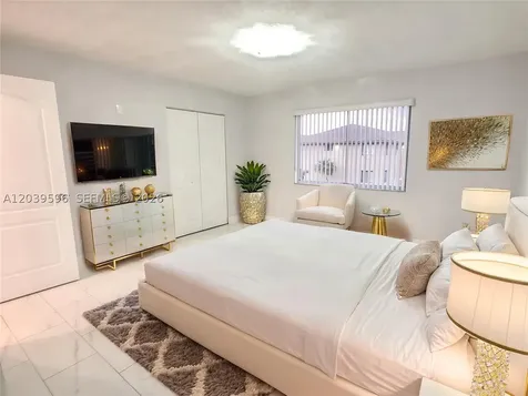 7211 W 24th Avenue Hialeah FL 33016