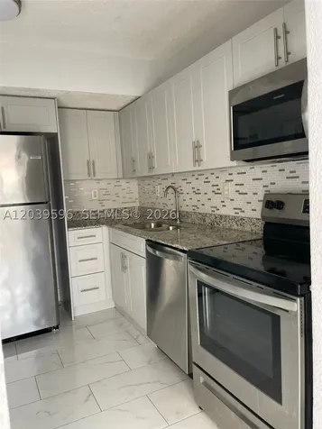 7211 W 24th Avenue Hialeah FL 33016