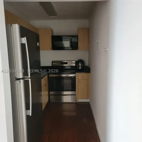 4841 NW 7th Street Miami FL 33126