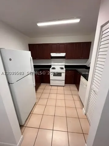 2690 W 76th Street Hialeah FL 33016