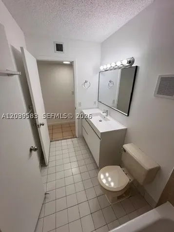 2690 W 76th Street Hialeah FL 33016