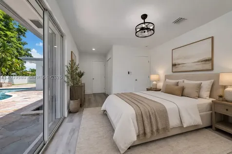 6250 SW 62 Place South Miami FL 33143