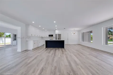 6250 SW 62 Place South Miami FL 33143