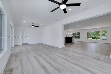 6250 SW 62 Place South Miami FL 33143