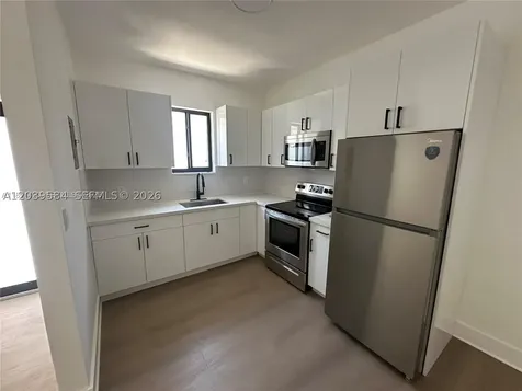 411 SW 18th Road Miami FL 33129