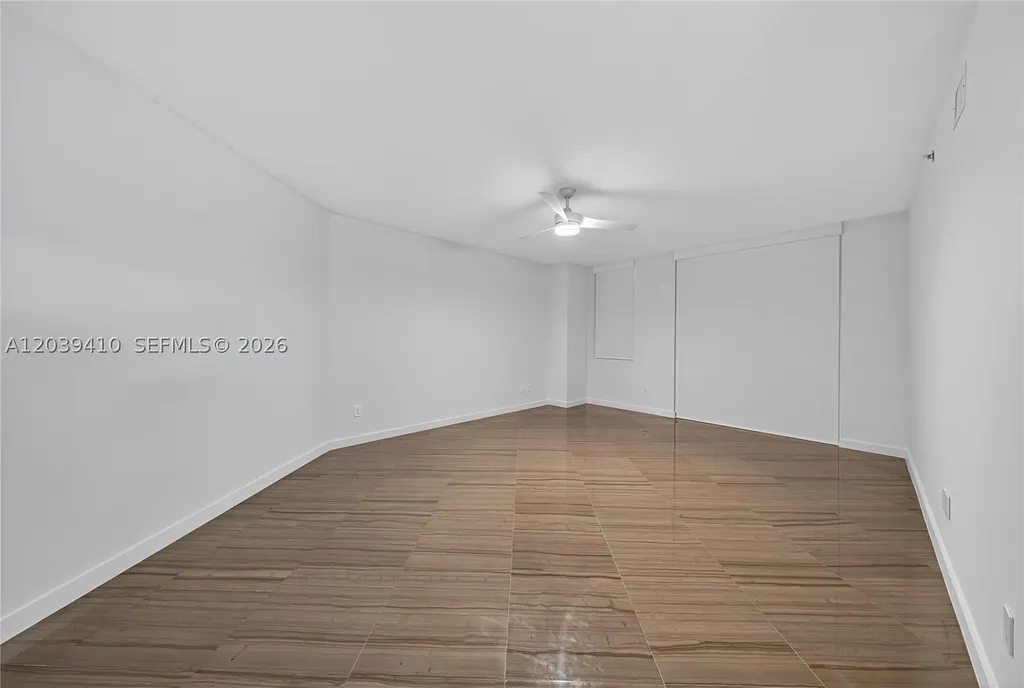 2711 S Ocean Drive Hollywood FL 33024