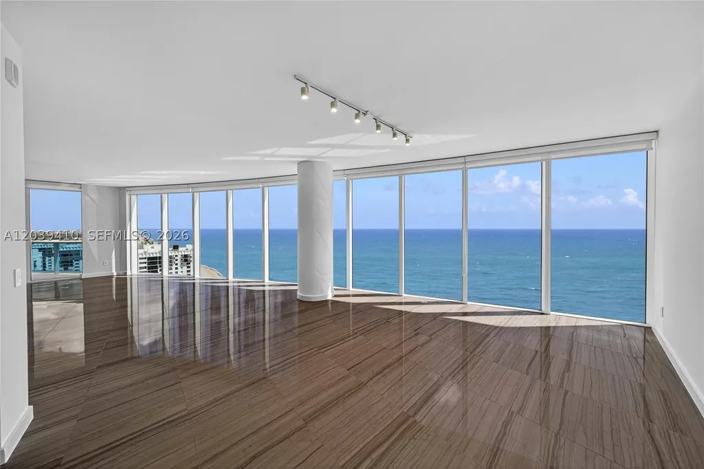 2711 S Ocean Drive Hollywood FL 33024