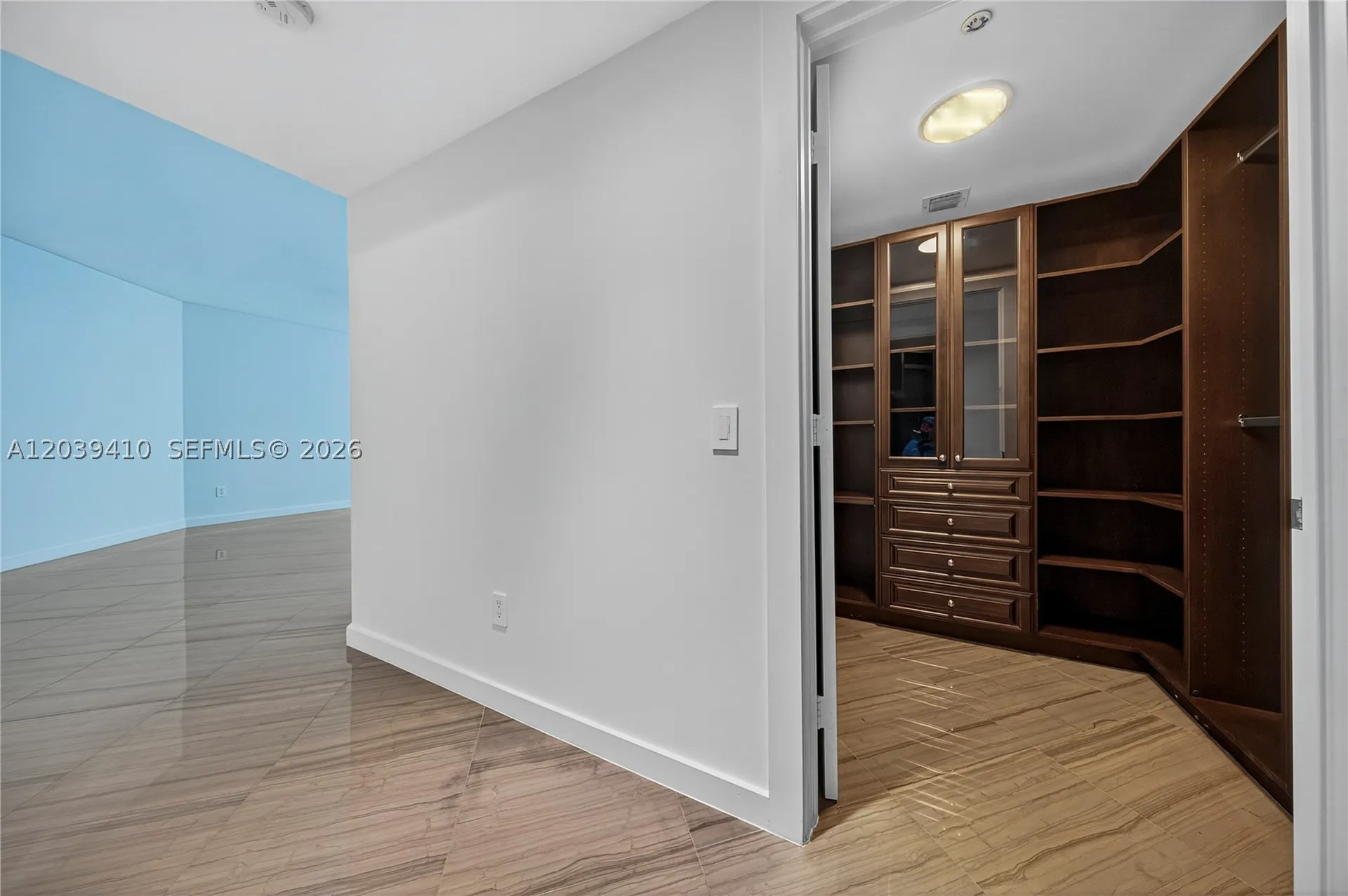 2711 S Ocean Drive Hollywood FL 33024