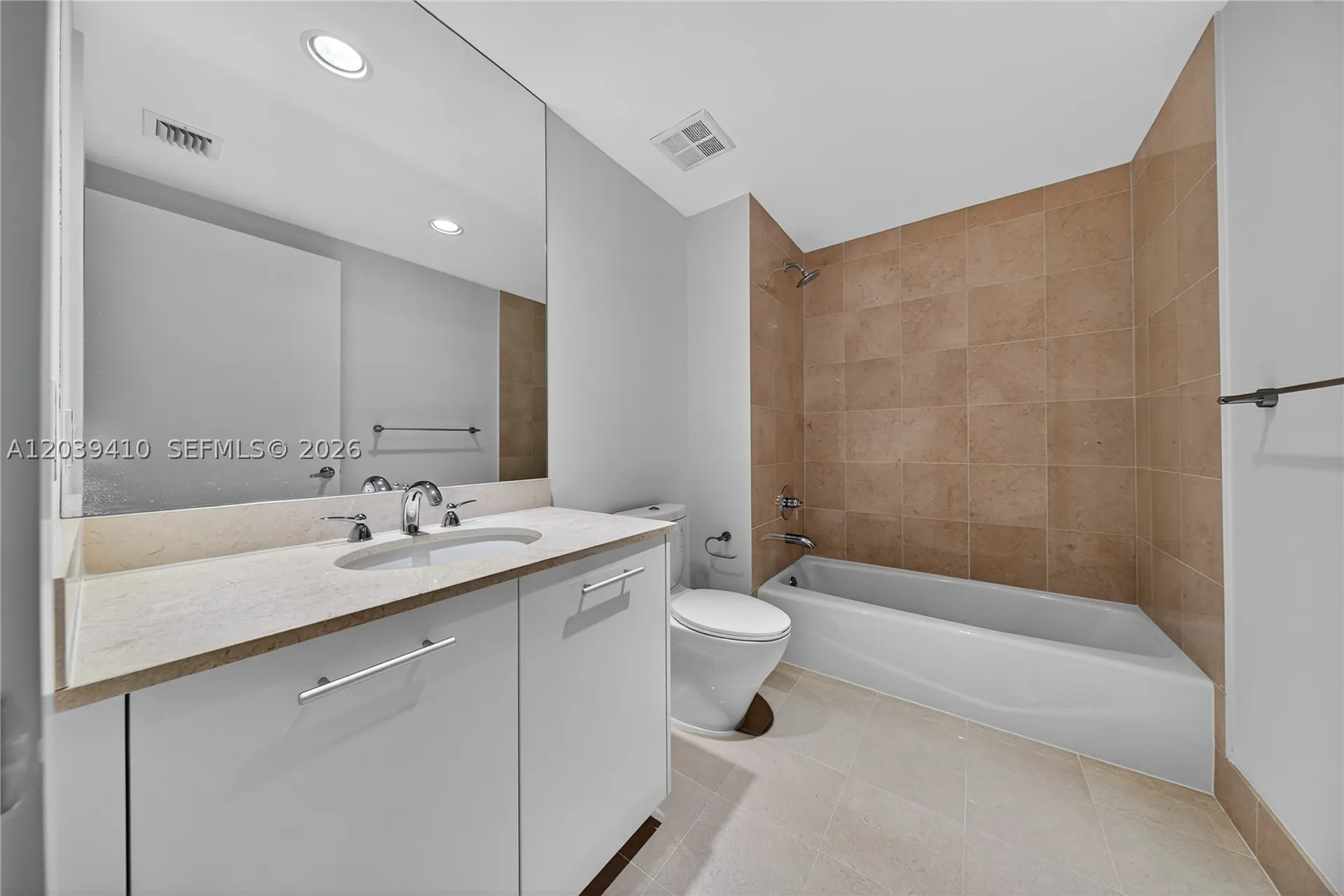 2711 S Ocean Drive Hollywood FL 33024