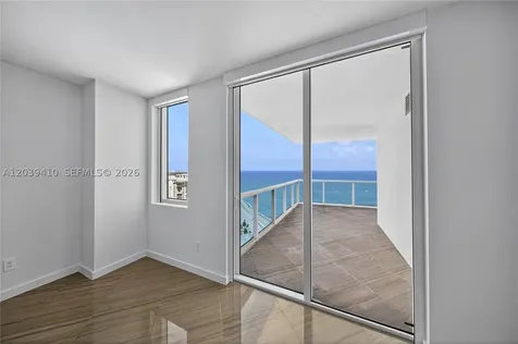 2711 S Ocean Drive Hollywood FL 33024