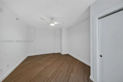 2711 S Ocean Drive Hollywood FL 33024