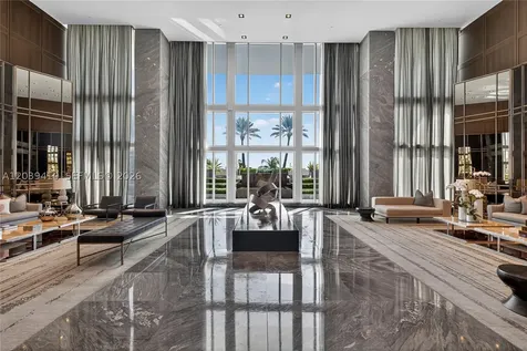 2711 S Ocean Drive Hollywood FL 33024