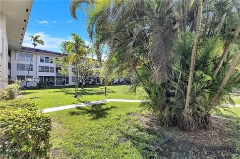 4025 N Federal Highway Oakland Park FL 33308