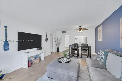 4025 N Federal Highway Oakland Park FL 33308