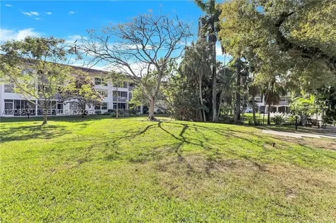 4025 N Federal Highway Oakland Park FL 33308