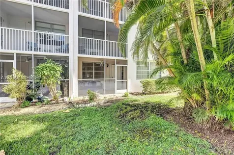 4025 N Federal Highway Oakland Park FL 33308