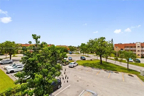 9281 Sunrise Lakes Boulevard Sunrise FL 33322