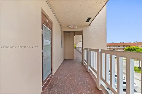 9281 Sunrise Lakes Boulevard Sunrise FL 33322
