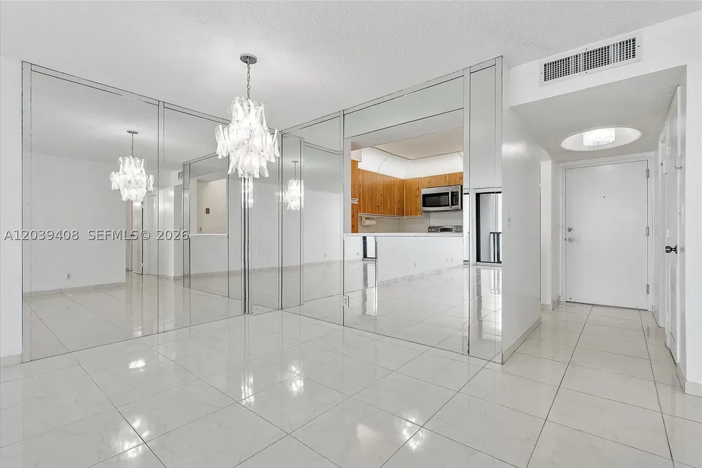 2301 S Ocean Drive Hollywood FL 33019