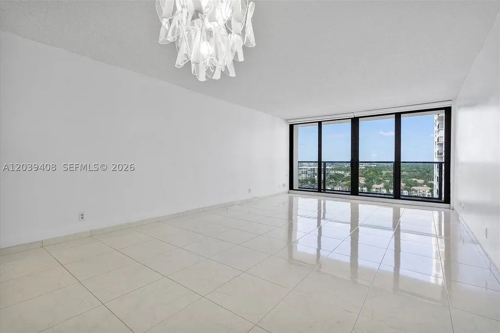 2301 S Ocean Drive Hollywood FL 33019