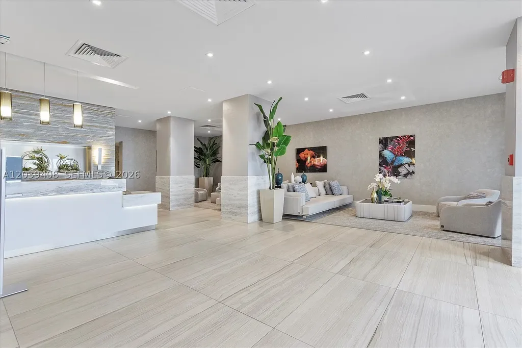 2301 S Ocean Drive Hollywood FL 33019