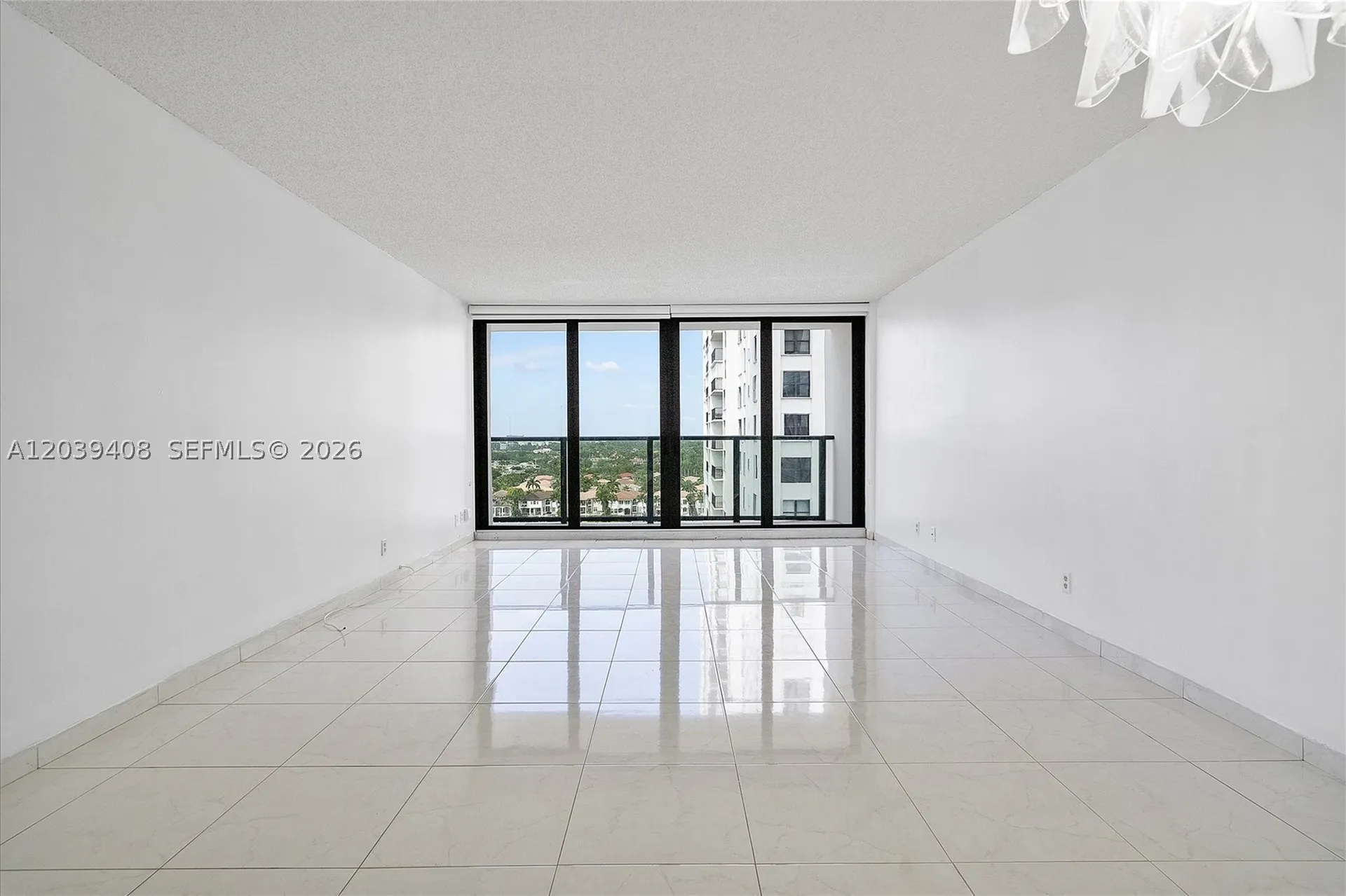 2301 S Ocean Drive Hollywood FL 33019