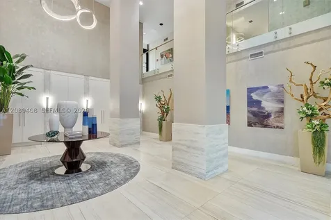 2301 S Ocean Drive Hollywood FL 33019