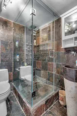 5401 Collins Avenue Miami Beach FL 33140