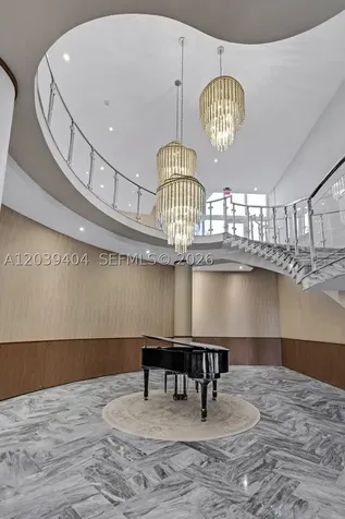 5401 Collins Avenue Miami Beach FL 33140