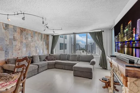 5401 Collins Avenue Miami Beach FL 33140