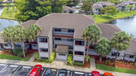 9856 Nob Hill Lane Sunrise FL 33351