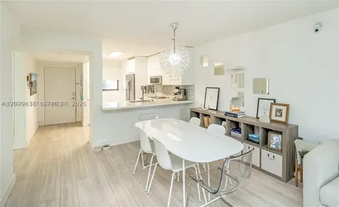 9856 Nob Hill Lane Sunrise FL 33351