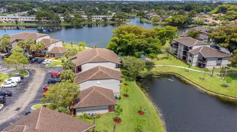 9856 Nob Hill Lane Sunrise FL 33351