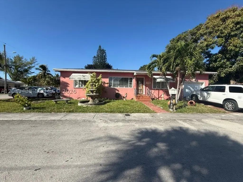 15150 NE 15th Court North Miami Beach FL 33162