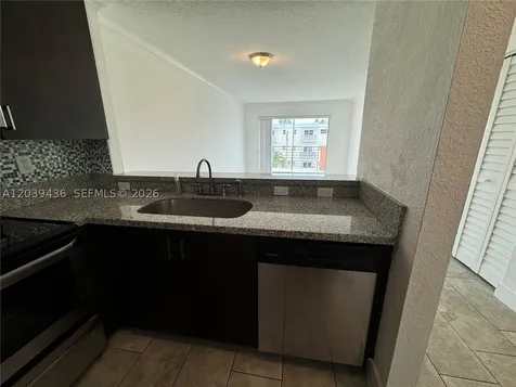 365 NE 125th Street North Miami FL 33161