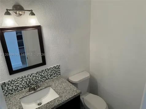 365 NE 125th Street North Miami FL 33161