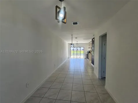 1473 NE 5th Avenue Florida City FL 33034