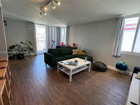 800 N Miami Avenue Miami FL 33136