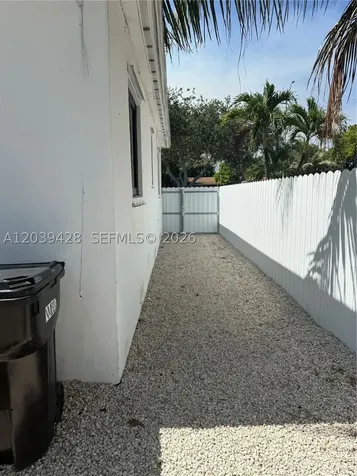 1880 NE 159th Street North Miami Beach FL 33162