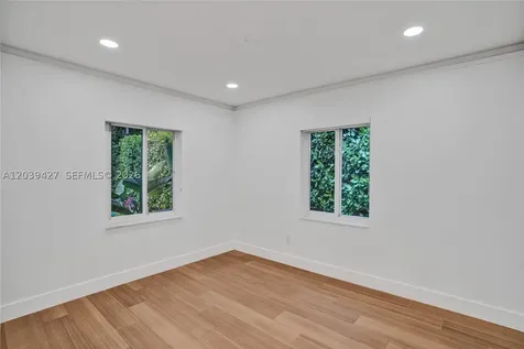 213 NE 43rd Street Miami FL 33137