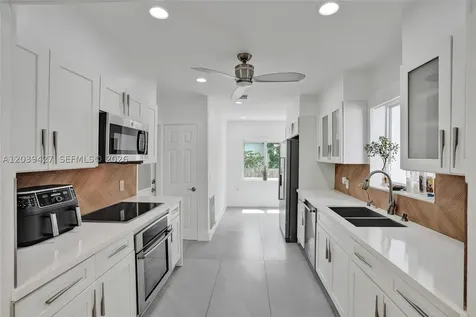 213 NE 43rd Street Miami FL 33137