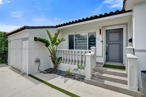 213 NE 43rd Street Miami FL 33137