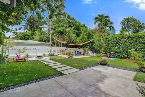 213 NE 43rd Street Miami FL 33137