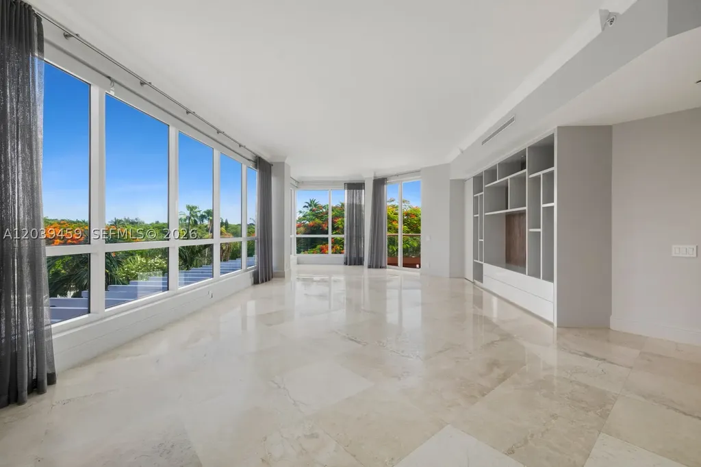 10 Edgewater Drive Coral Gables FL 33133